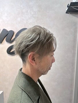 メンズサロン キング 梅田店(Men’s salon K!ng) メンズカット/ブリーチ/ニュアンスパーマ/メンズハイライト/眉毛