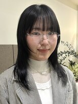 フイ(HUI)&nbsp;レイヤーカット黒髪ハッシュカット/natsuk iHUI 金山