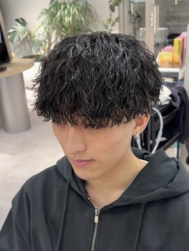 ニアバイスイ(Nia By SUI) 細かい縦落ちツイストスパイラルパーマ/ツイスパ/ツイストパーマ