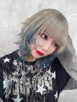 ボヤージュニケ(Voyage Nike) ウルフカット×ホワイトシルバー×ネイビー/エンドカラー
