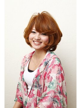 アウリンコ(aurinco) フラワーショートボブ♪