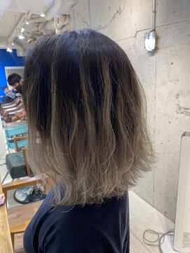 ブランシュ(Blanche) グラデーションカラー