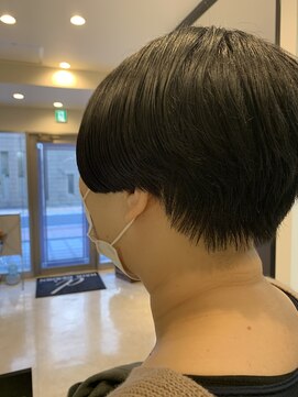 ディーヘアーデザイン(d.HAIR DESIGN) ライン感のあるショート