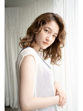 マグノリア オモテサンドウ(MAGNOLiA Omotesando) 大きめウェーブの色気スパイラルパーマ・・・担当KAYO