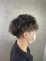 ホームボーイ(HOME BOY)&nbsp;波打ちツイストスパイラルチリつかないツイストスパイラルパーマ