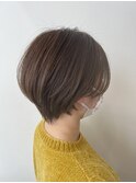 大人可愛い前下がりゆったりショートボブ