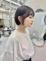 ロンド レア 天神大名店(Lond Le’a) 天神大名ダブルカラーケアブリーチインナーカラーミニボブ