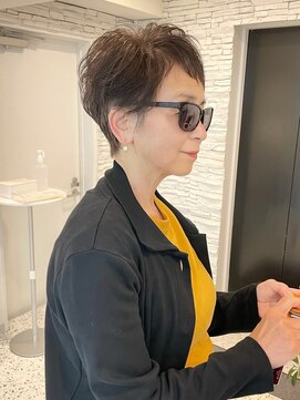 メモリーズ 表参道(Memories) 白髪ぼかし/ひし形/癖毛/大人ショートボブ/60代50代40代