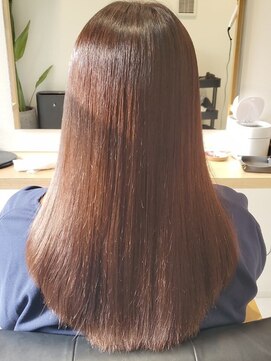 キオナ(Kiona) 艶髪/絹髪/髪質改善/美髪