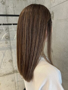 プラスシー(+C) 白髪も隠せるハイライトカラー/薬院ハイライト/福岡ハイライト