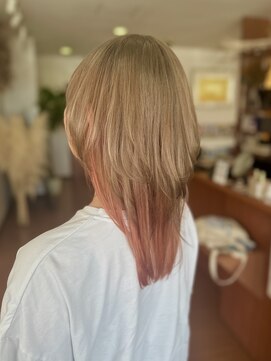 スタジオフィット(STUDIO FITTO) ●〇レイヤーカットのデザインカラー〇●