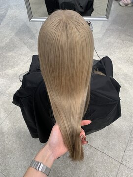 ペレ 梅田(PELE) 黒髪/ボブルフ/ネビージュ/小顔/ワンレン/梅田/髪質改善/前髪