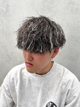 ルースト 西院店(ROOST) ツイスト×ホワイトハイライト