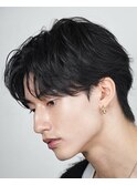 センターパートフェザーパーマ刈り上げニュアンスパーマ韓国ヘア