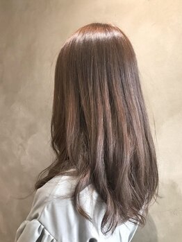 アクロ(ACRO)の写真/【駐車場有】お子様同伴可◇子育て世代に人気◎髪のお悩みを解決へ導き、扱いやすいスタイルに♪