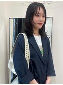 ミディアムレイヤー顔まわりレイヤー