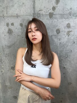 シーシンジュク 新宿南口(Sea shinjuku) イメチェン×美髪【レイヤー／グレージュ】