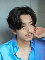 フィフス 天神大名(fifth) 天神大名フェザーパーマメンズカットセンターパートウルフ30代