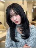 暗髪ハイレイヤーハッシュカットワンカールイメチェンくびれ