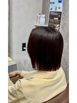 プーパ ヘアーユニ(pupa hair uni) 顔周り自然にパッツンボブ