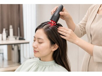 イオラニ(ioLani)の写真/本格的な育毛促進ケアで髪と頭皮の未来を変える。未来の美髪へ今始める頭皮美容。
