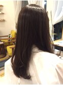 思わず触りたくなるヘアカラー