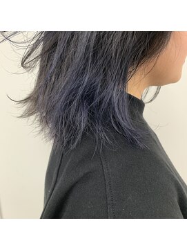キー(kii) ネイビーブルー　ブリーチカラー　福岡　天神　今泉　薬院
