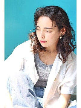 ブルーム コスタ(Blume COSTA) 【Blumecosta】くせ毛パーマの外国人風ミディアム