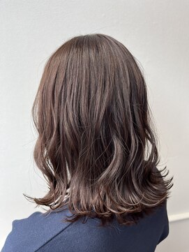 ハグヴィアン(HUG BIEN) ピンクアッシュベージュ