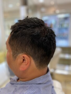 ルイアレイ 癖毛×ベリーショートボウズ