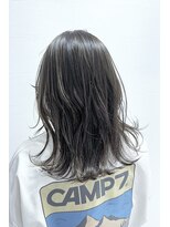 レレ(Le'Le')&nbsp;暗めベージュ×ハイライト