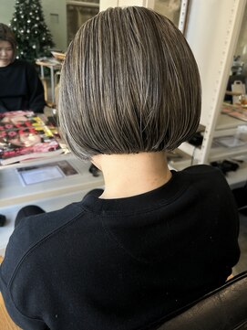 イン(in.) ハイトーンハイライトbob