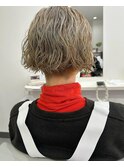 ウェーブボブ×ダブルカラー透明感ベージュ