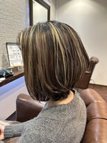 ヘアー サロン アットシュシュ(Hair Salon At'shushu)&nbsp;人の目なんて気にしないわが道を行くウィービング♪