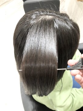 エミュー 大船店(emue) イメチェン/ホワイトブロンド/外ハネボブ/美髪/大船