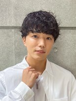 艶センターパートニュアンスパーマカルマパーマダークアッシュ