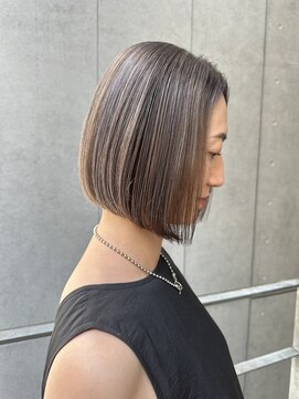 マイラ 銀座(myla) デザインカラーでグレーベージュ小顔ボブ【Yamaki Ayako】