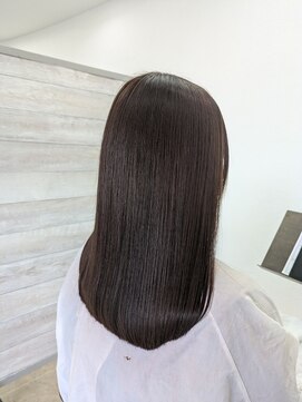 ラヴィリス バイ レム(Raviliss by rem) レッドブラウン