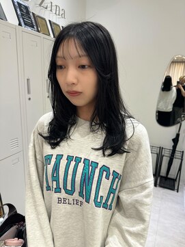 ジーナ 福岡天神(Zina) 柔らかレイヤー×ダークグレー(Zina福岡天神)