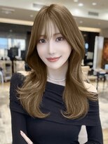 エインアンリー 明治神宮前(AIN.ANLY.)&nbsp;レイヤーミディアムくびれロングラベンダーピンクベージュ