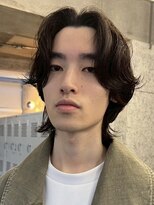 テクネ 天神大名(techne)&nbsp;天神大名ニュアンスパーマセンターパートシャドウパーマ刈り上げ