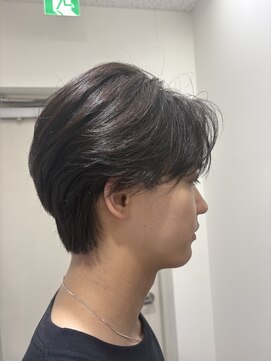 ユーフォリア 渋谷グランデ(Euphoria SHIBUYA GRANDE) 毛流れパーマ 韓国風ヘア 刈り上げなし Syuri