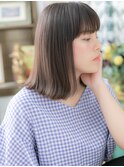 ★くすみベージュ韓国風切りっぱなしぱっつんボブ20代30代★1