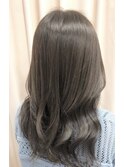 艶髪アッシュ