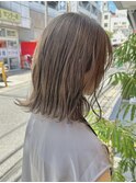 ミディアム×ミルクティーベージュ