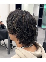 ノイセル 心斎橋(Noisyle)&nbsp;スパイラルパーマフェードカットセンターパートサーフカールR