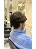 自然なボリュームで若々しい印象に◎