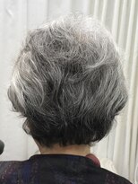 アロマージュ ジュン(Aroma-jyu jun) グレイカラーショート