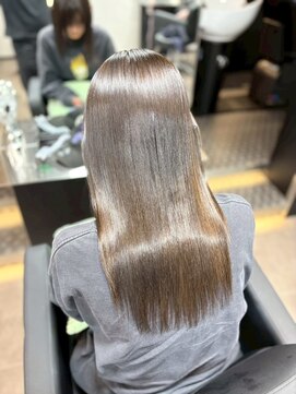 ユーザ(YUZA) 縮毛矯正