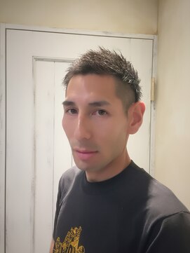 ヘアースタジオ ランプ 浦安(Hair Studio Lamp) ソフモヒベリーショート